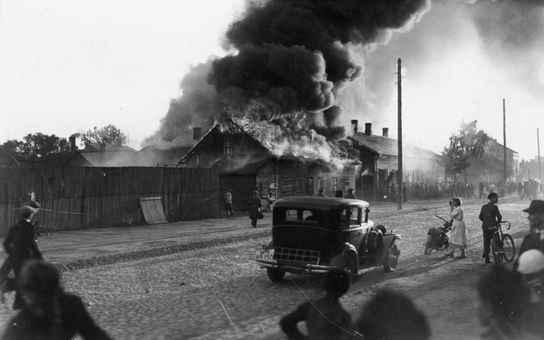 Pożar domu przy ul. Legionów w czasie zajść antysemickich w Mińsku Mazowieckim