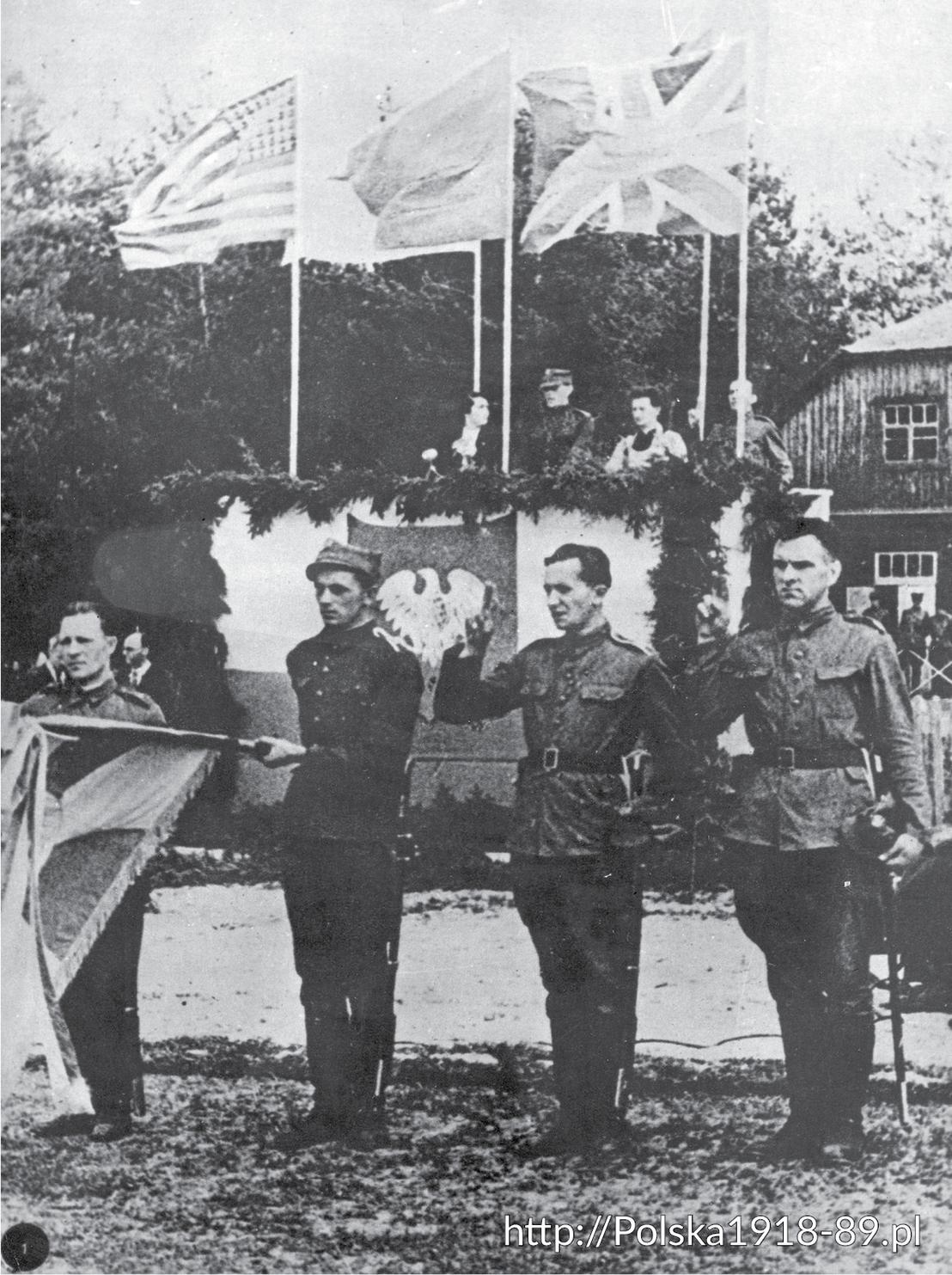Przysięga Pierwszej Dywizji Piechoty im. T. Kościuszki (2)
